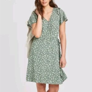 Universal Threads Floral Green Wrap Dress- XL